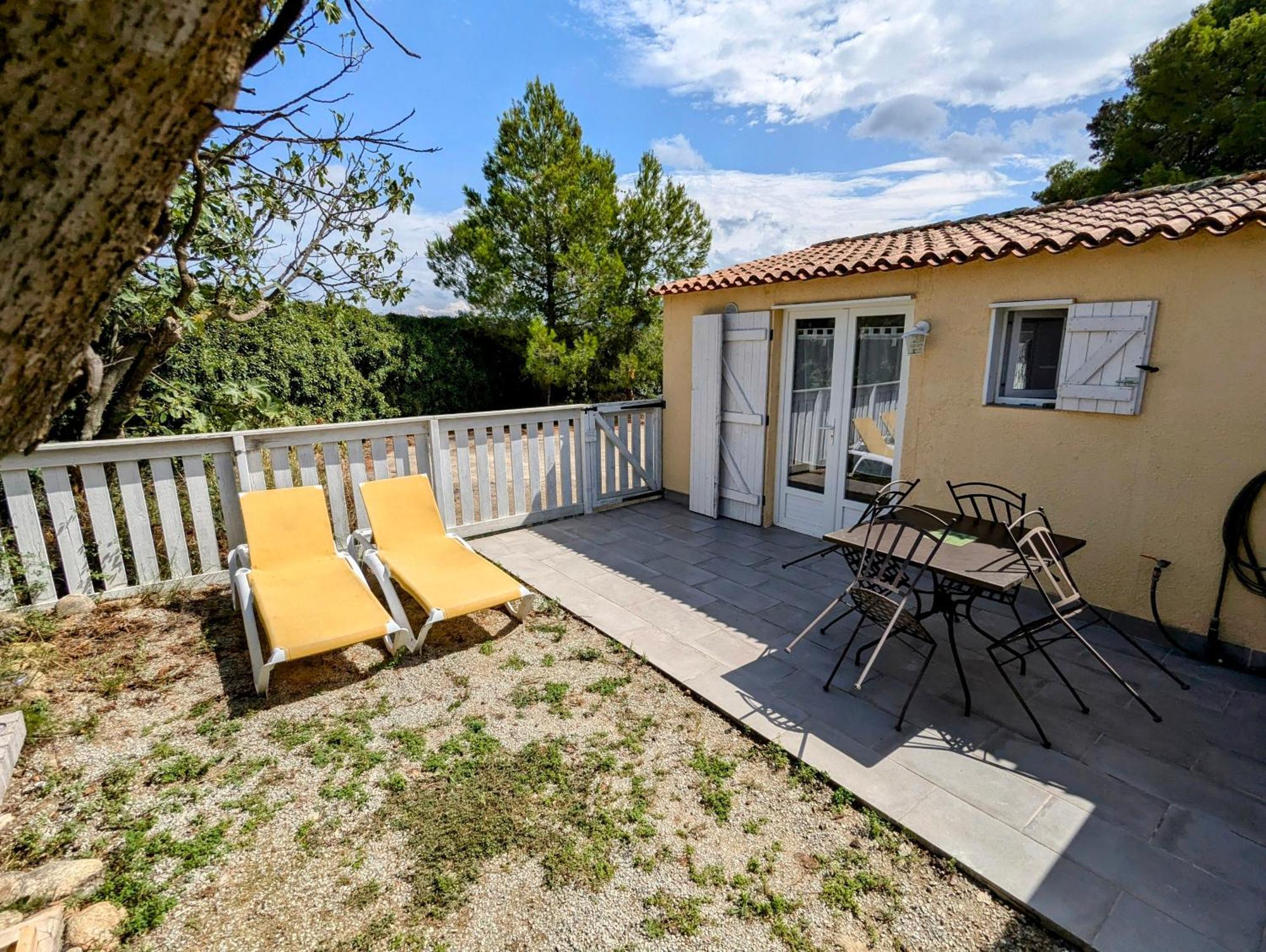 Studio Independant Tout Equipe Au Calme Saint-Jean-Pla-de-Corts ภายนอก รูปภาพ